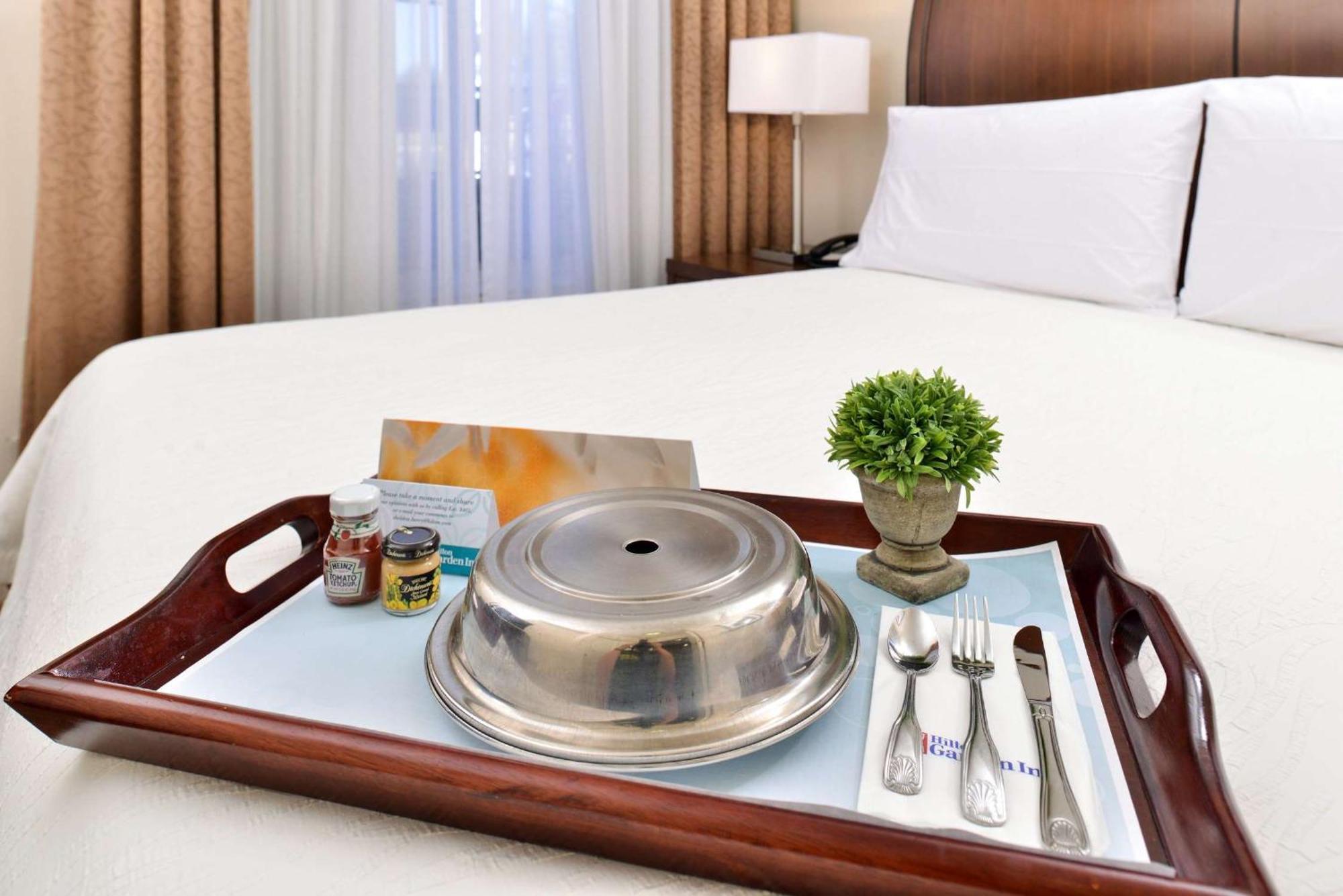 Hilton Garden Inn Addison Eksteriør bilde