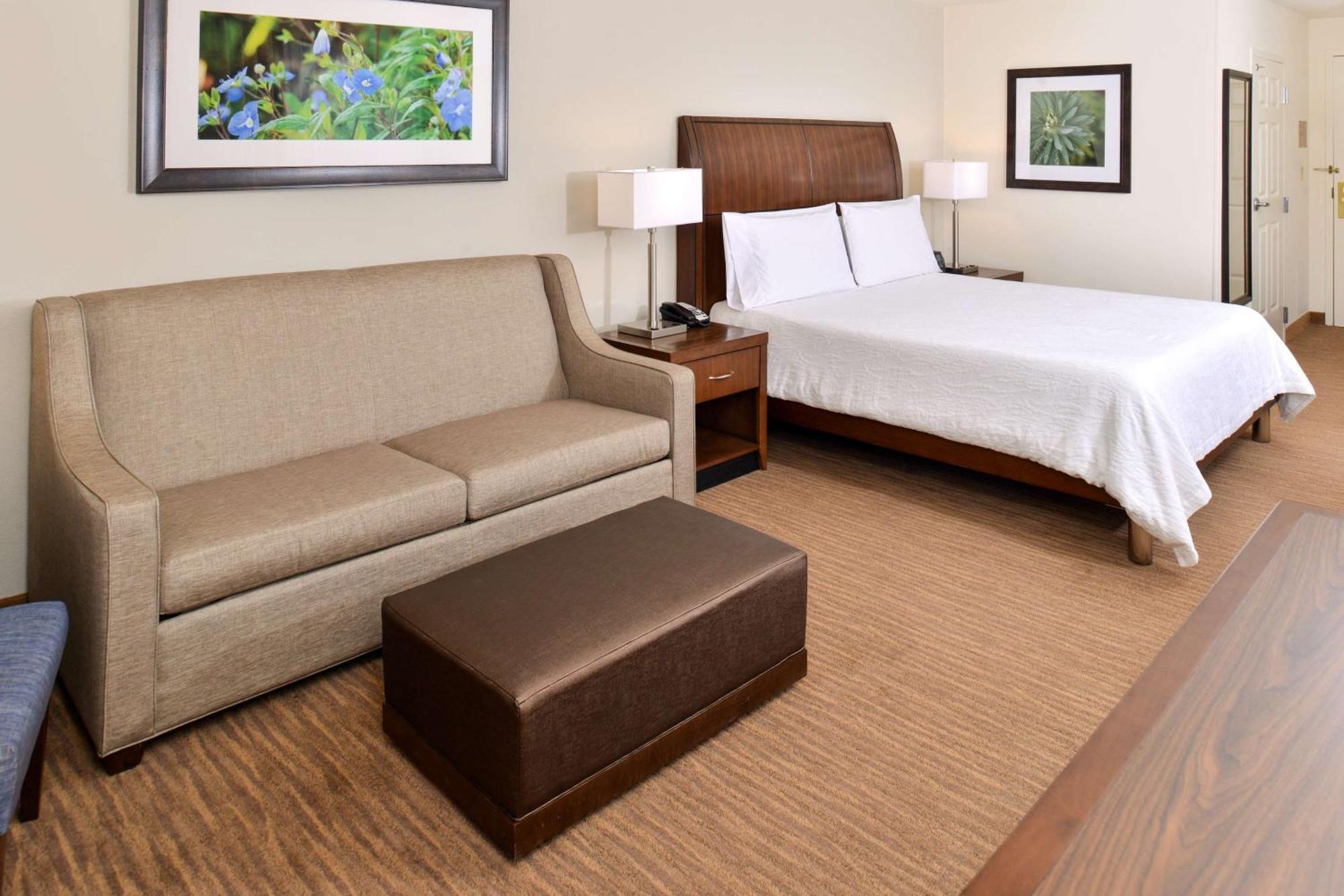 Hilton Garden Inn Addison Eksteriør bilde