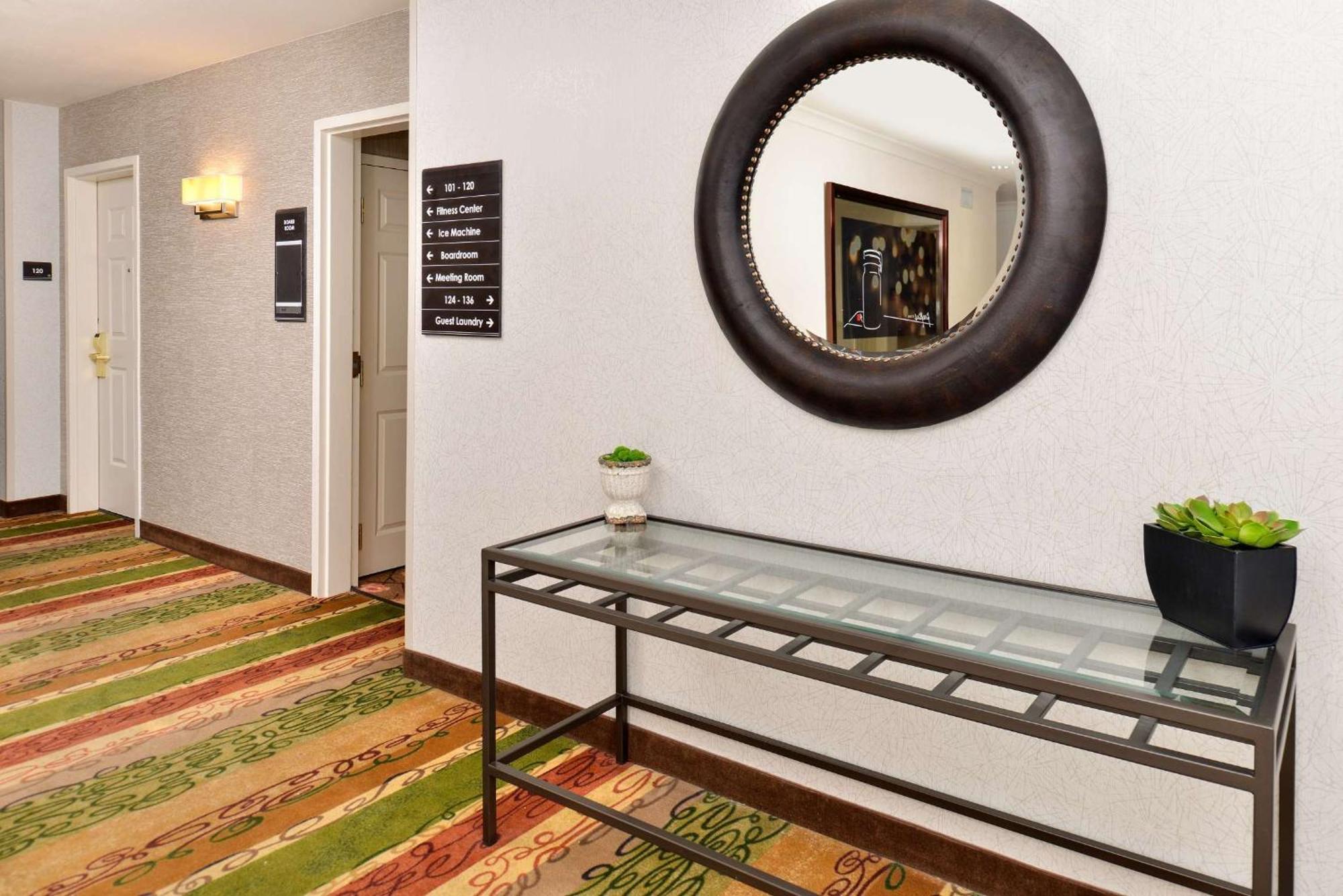 Hilton Garden Inn Addison Eksteriør bilde